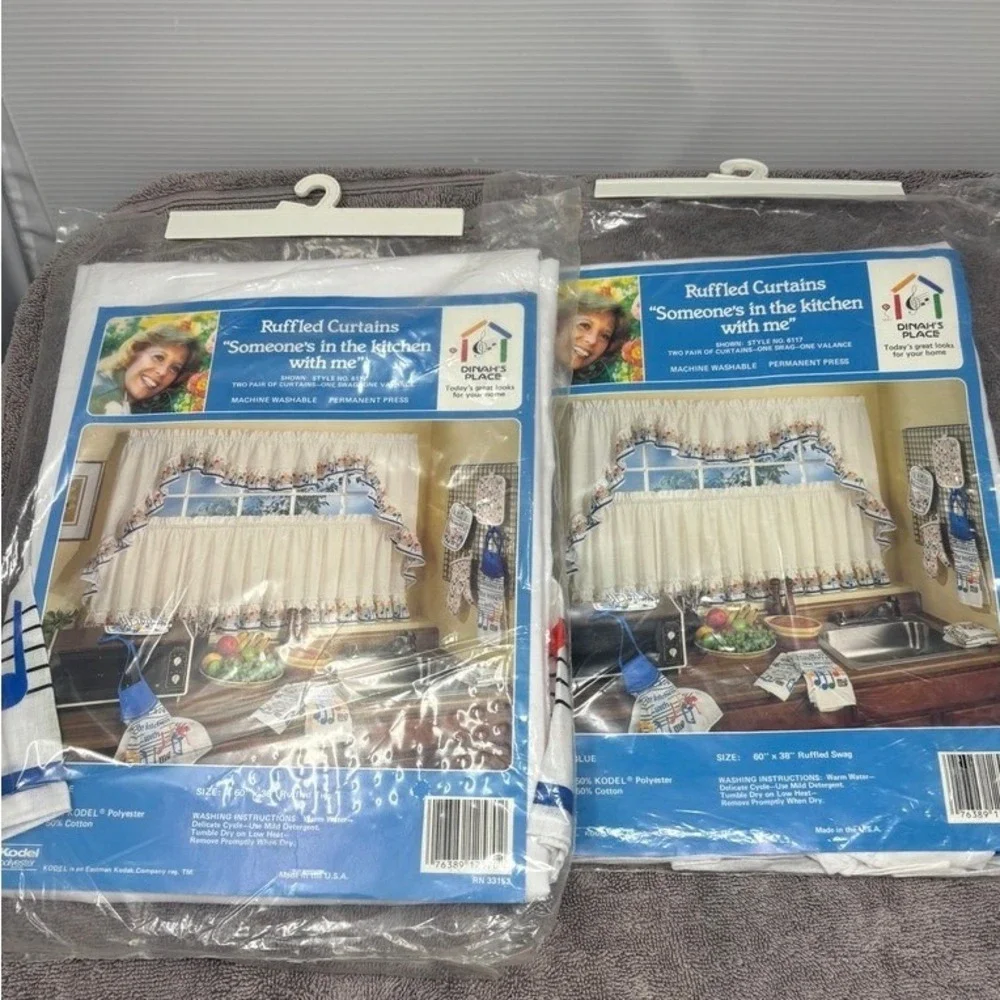 Vtg NOS Dinah's Place Musical Notes Ruffled Kitchen Curtain Swag Tier Valance